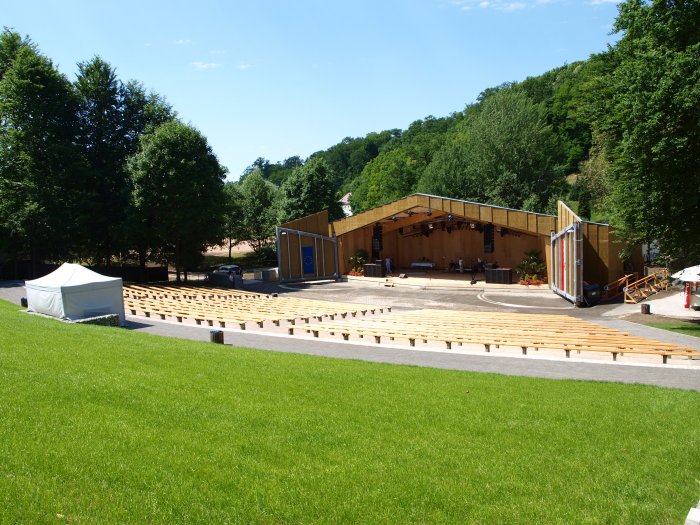 Eindrücke vom Bau der Freilichtbühne – Bild 6